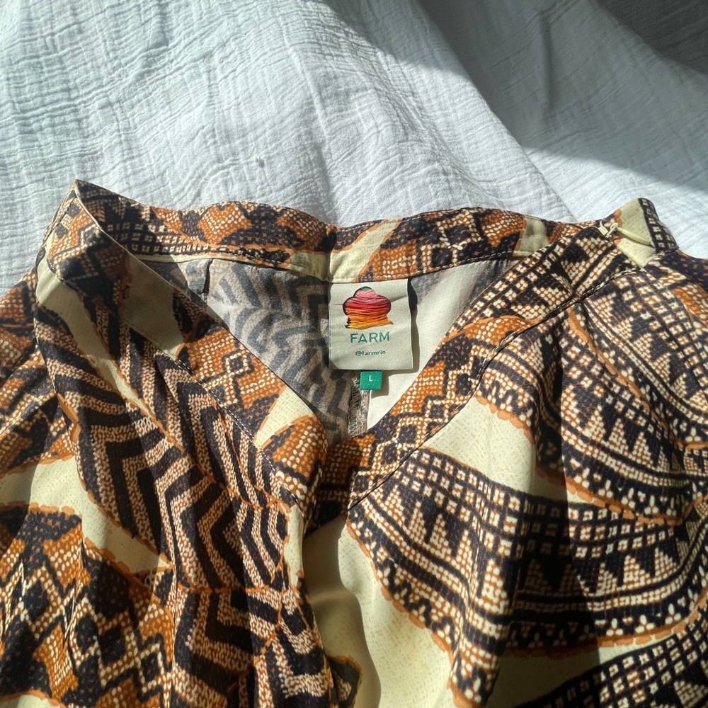 FARM Rio Brown and Cream silk flair leg pants with side zipper